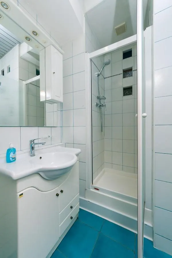 Apartment On Mala Zhytomyrska Street 17 Kyiv
