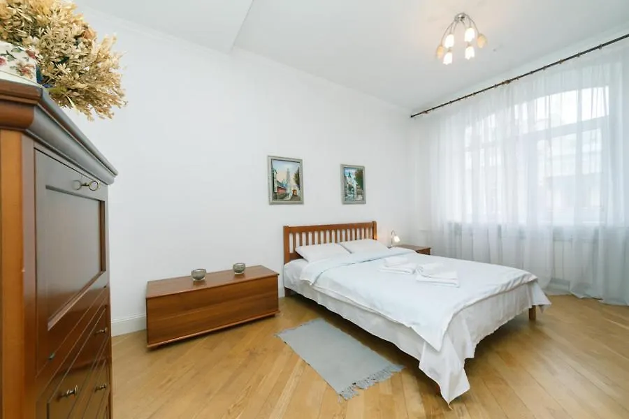 Apartment On Mala Zhytomyrska Street 17 Kyiv Ukraine