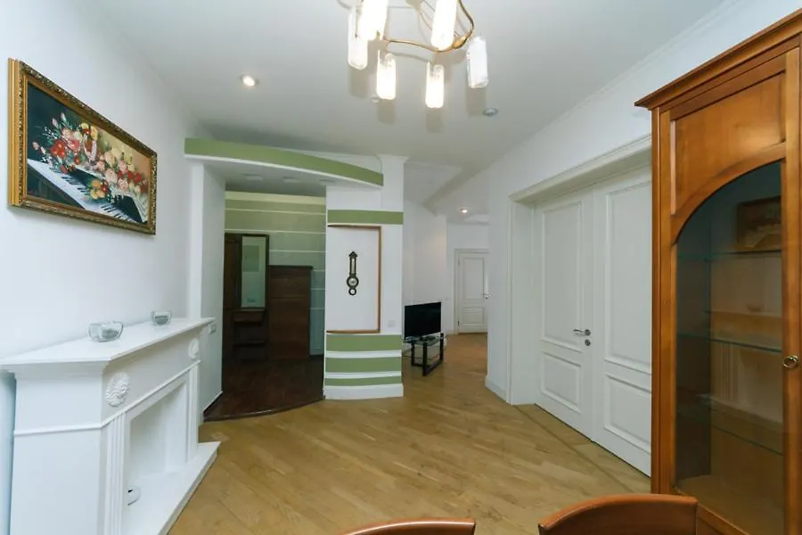 Apartment On Mala Zhytomyrska Street 17 Kyiv